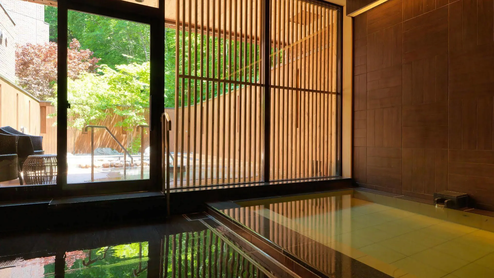 Niseko Konbu Onsen Tsuruga Moku-No-Sho Hotel 4*,  Japan