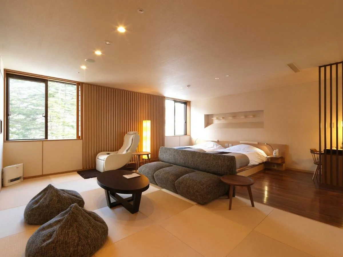 Niseko Konbu Onsen Tsuruga Moku-No-Sho Hotel 4*,
