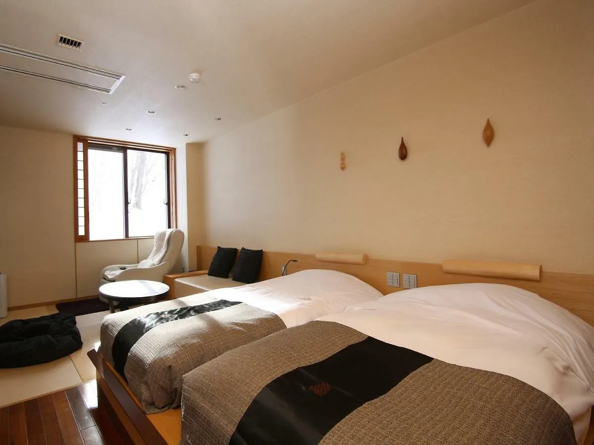 Niseko Konbu Onsen Tsuruga Moku-No-Sho Hotel